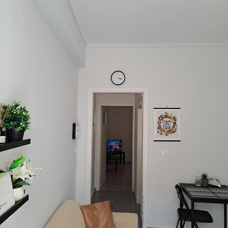 Lysandros Comfortable Apartments In Athens, Near The Metro Экстерьер фото