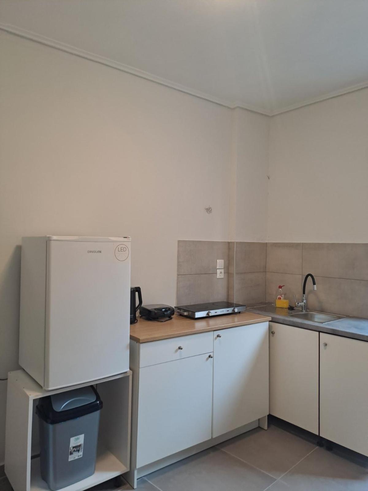 Lysandros Comfortable Apartments In Athens, Near The Metro Экстерьер фото